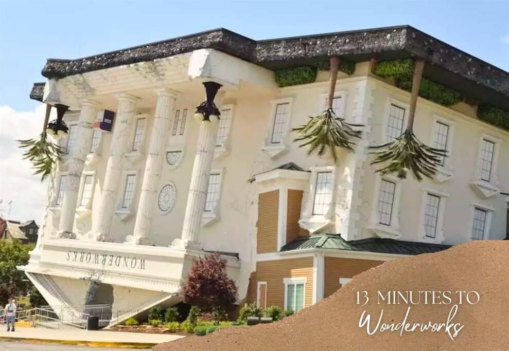 Willow Trace: Family Retreat, Hot Tub, Gaming! Pigeon Forge Exterior photo